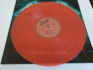 Buy this rare Metallica record by clicking here