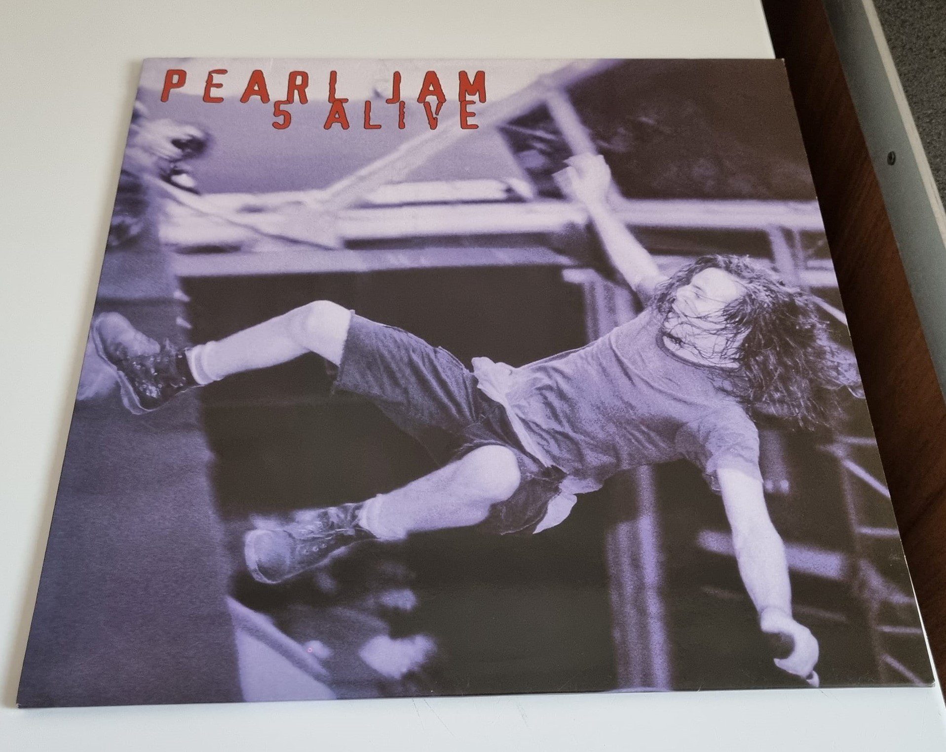 Buy this rare Pearl Jam record by clicking here