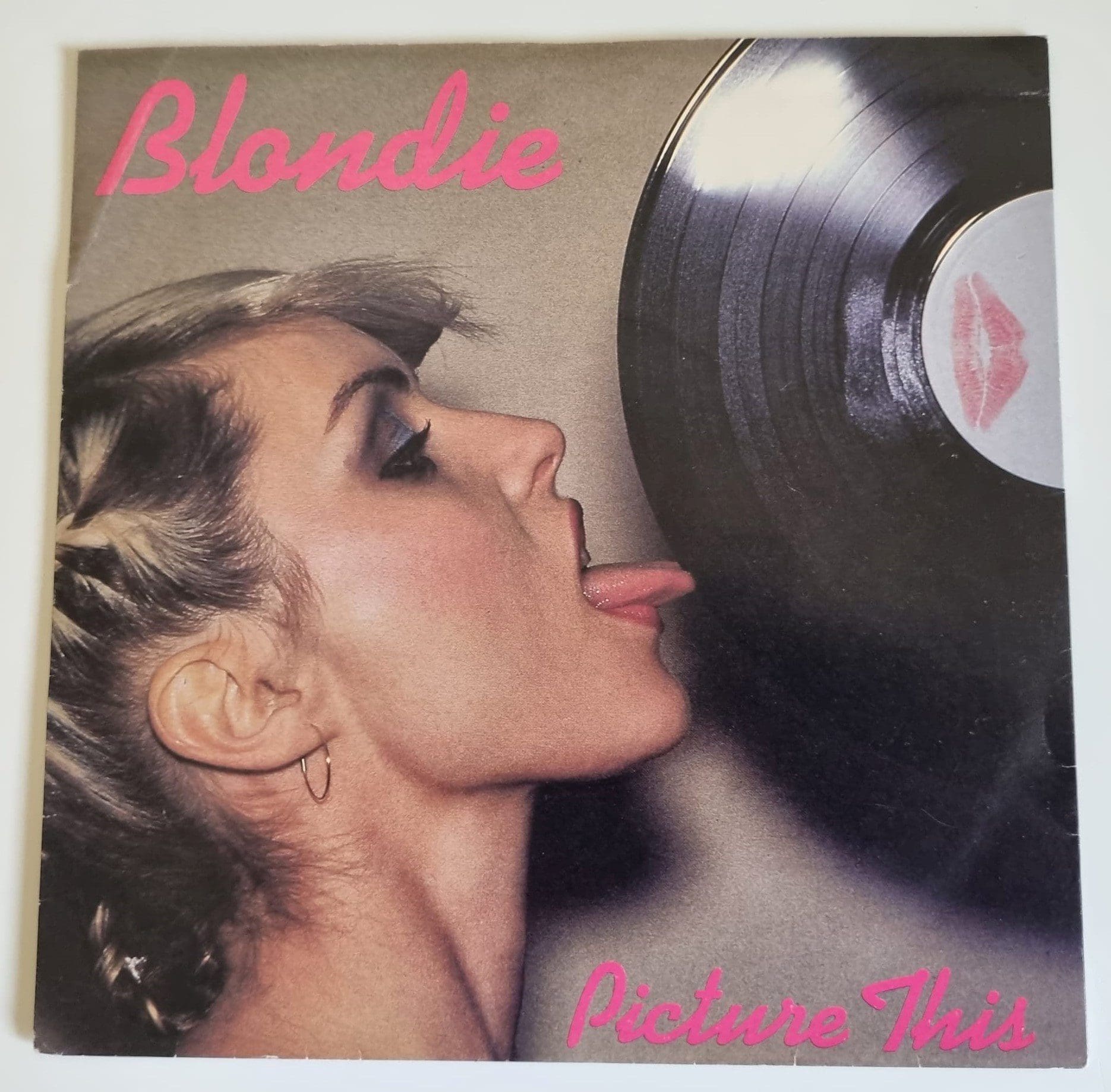 Buy this rare Blondie record by clicking here