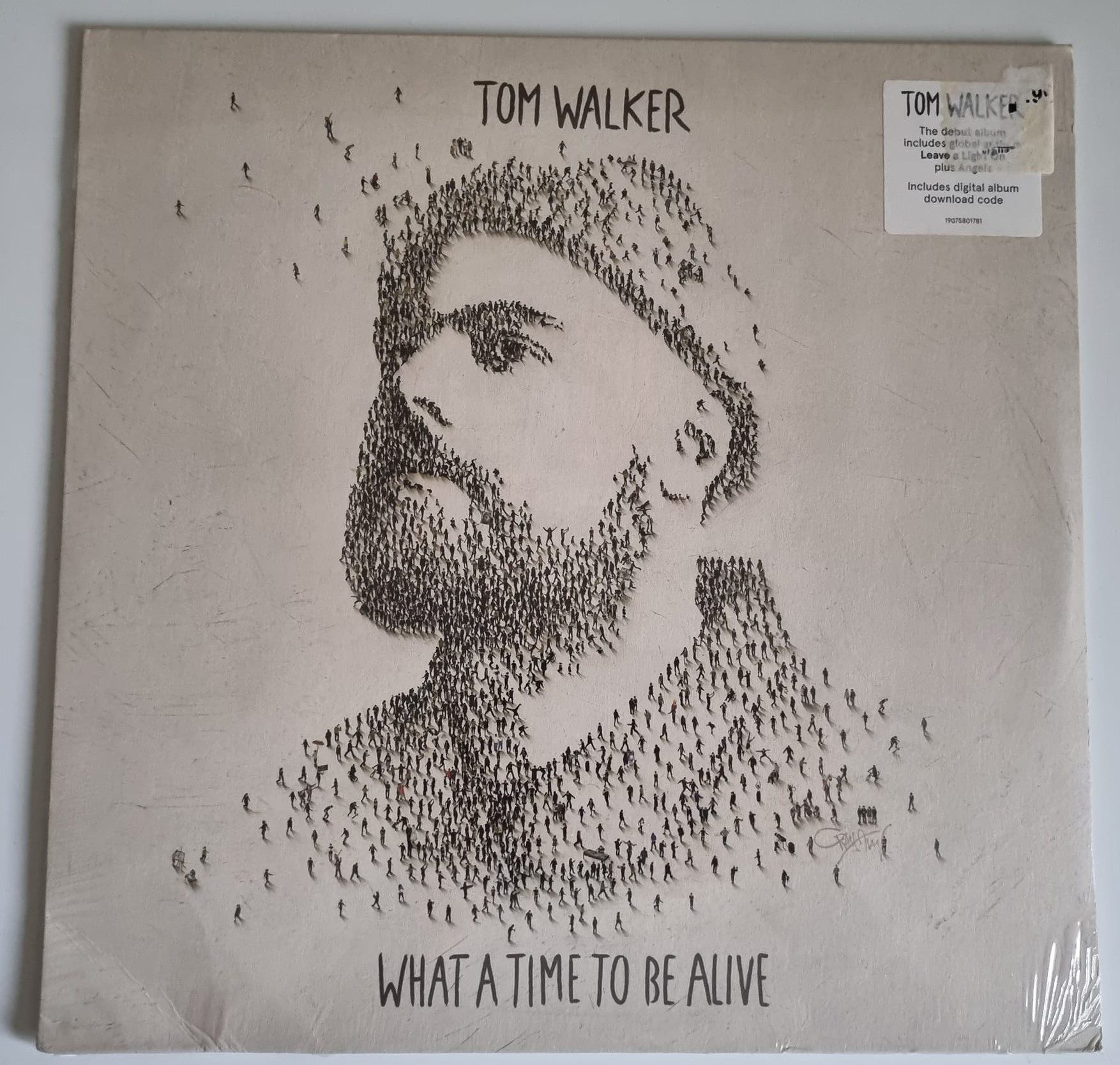 Buy this rare Tom Walker record by clicking here