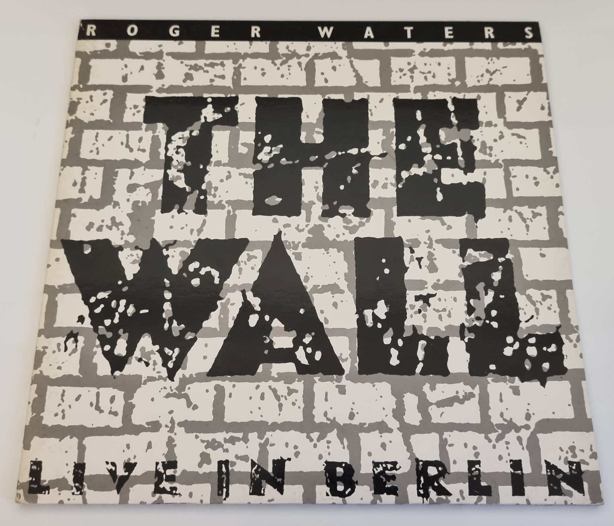 Buy this rare Roger Waters record by clicking here