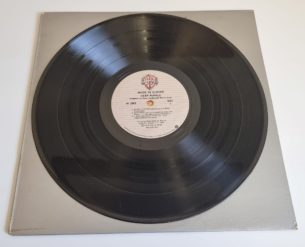 Buy this rare Deep Purple record by clicking here