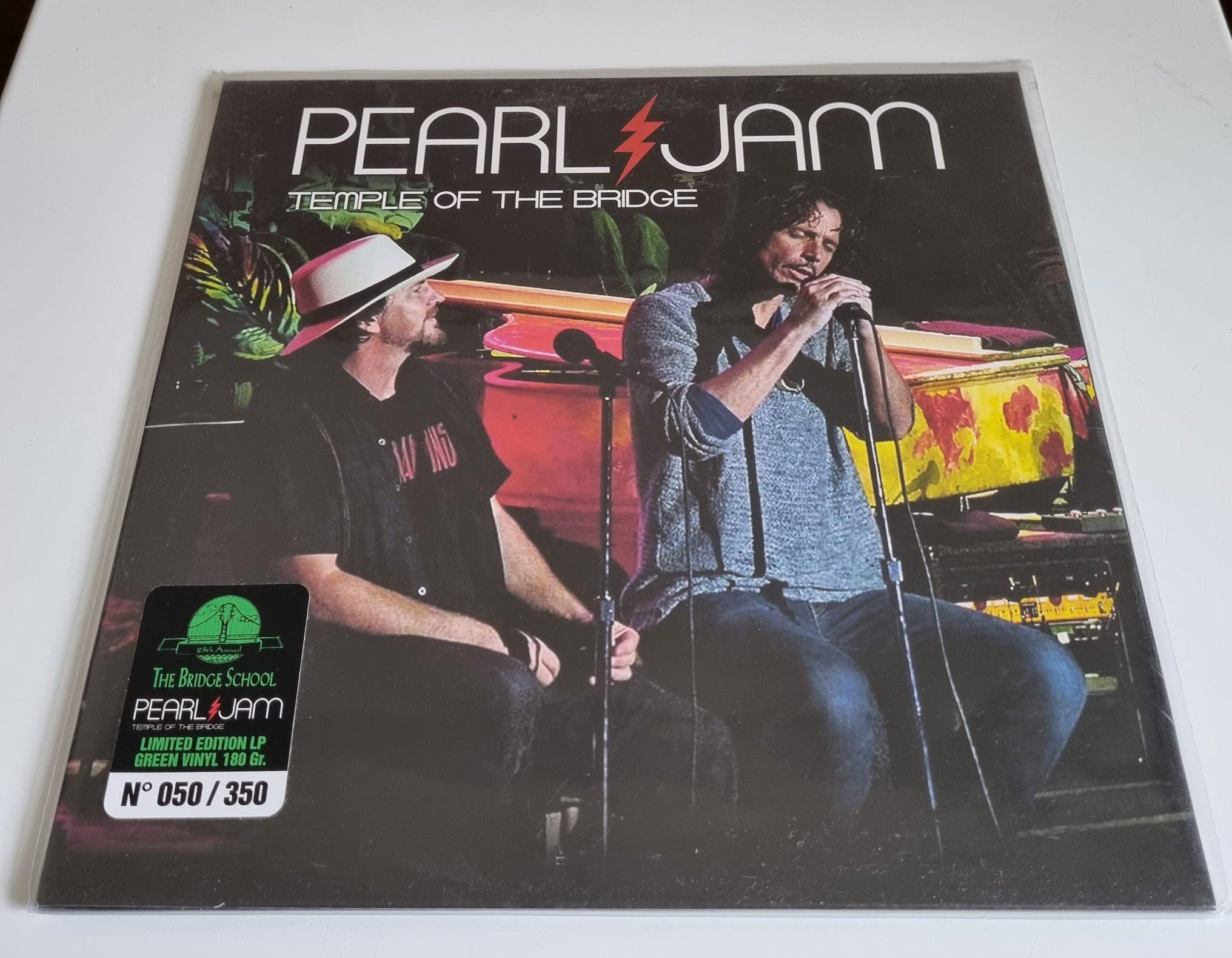 Buy this rare pearl Jam record by clicking here