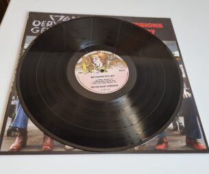 Buy this rare Van Der Graf Generator record by clicking here