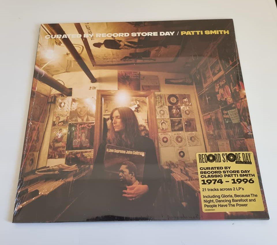 Buy this rare Patti Smith record by clicking here