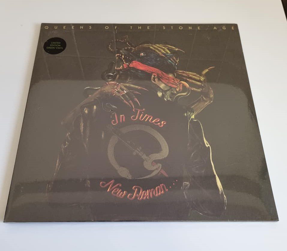 Buy this Queens Of The Stone Age record by clicking here