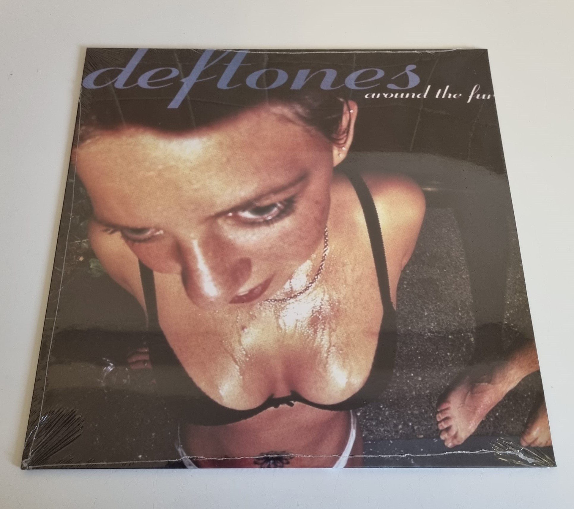 Buy this rare Deftones record by clicking here